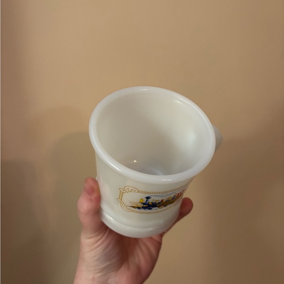 vintage Avon milk glass shaving mug featuring a locomotive train design - Picture 2 of 4